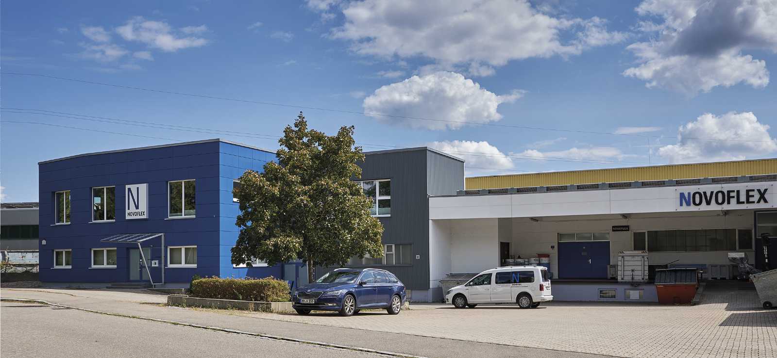 NOVOFLEX-Firmengebäude in Memmingen